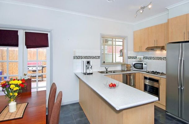 6 Avenel Gardens, Craigieburn