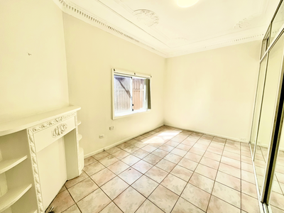 19 Acacia Ave, Punchbowl