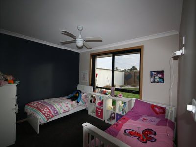12 Katelyn Drive, Wynyard