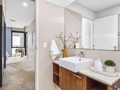 18 / 65 Milligan Street, Perth