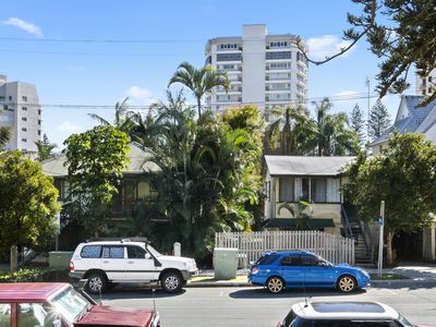 239-241 Boundary St cnr Ward St, Coolangatta