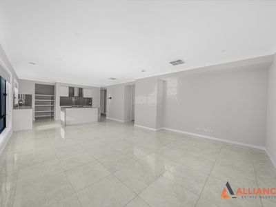 5 York Parade, Wollert
