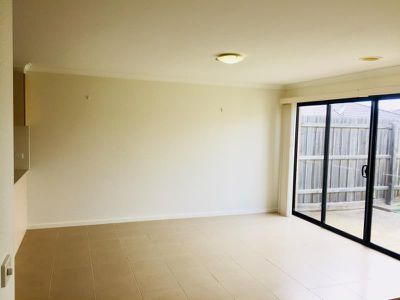 Unit 2 / 12 Montana Drive, Werribee