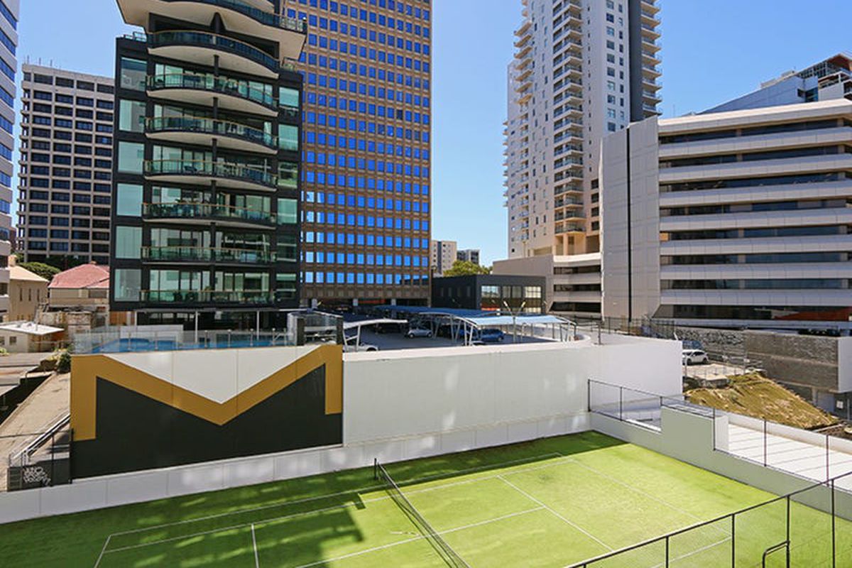 76 / 132 Terrace Road, Perth