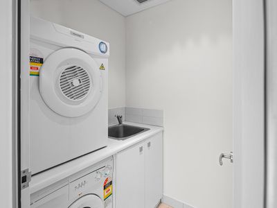 901 / 108 Terrace Road, East Perth