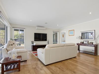 4B James Court, Sale