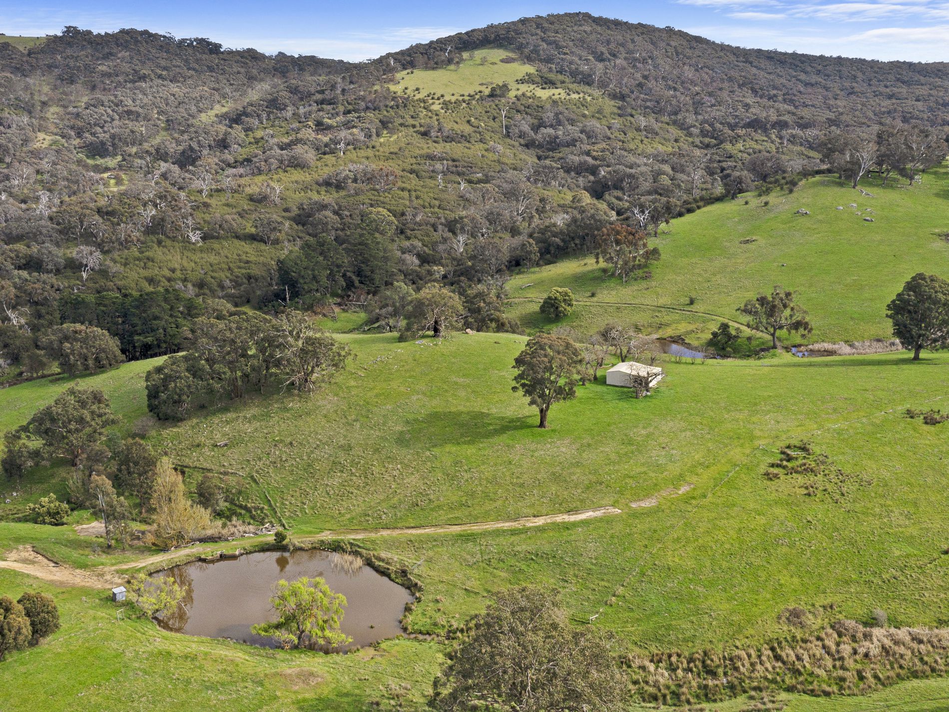 2115 HIGHLANDS ROAD, Whiteheads Creek