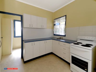 5 Bottomley Street, Brassall