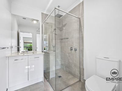 7 Hirst St, Cranbourne North