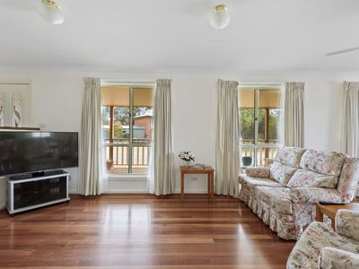 90 Lake Conjola Entrance Road, Lake Conjola