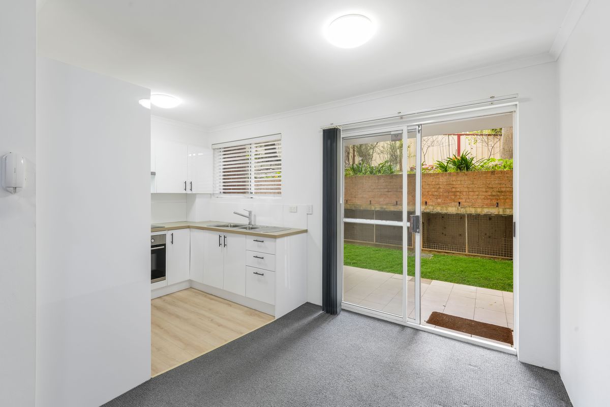 4 / 23-27 Hills Street, Gosford