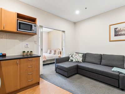 601 / 12 Victoria Avenue, Perth