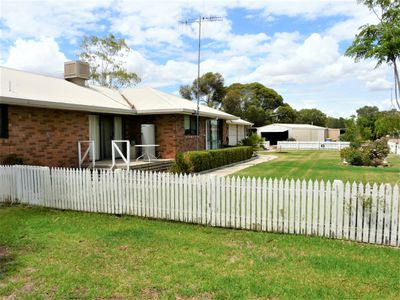 60 Honniball Drive, Tocumwal