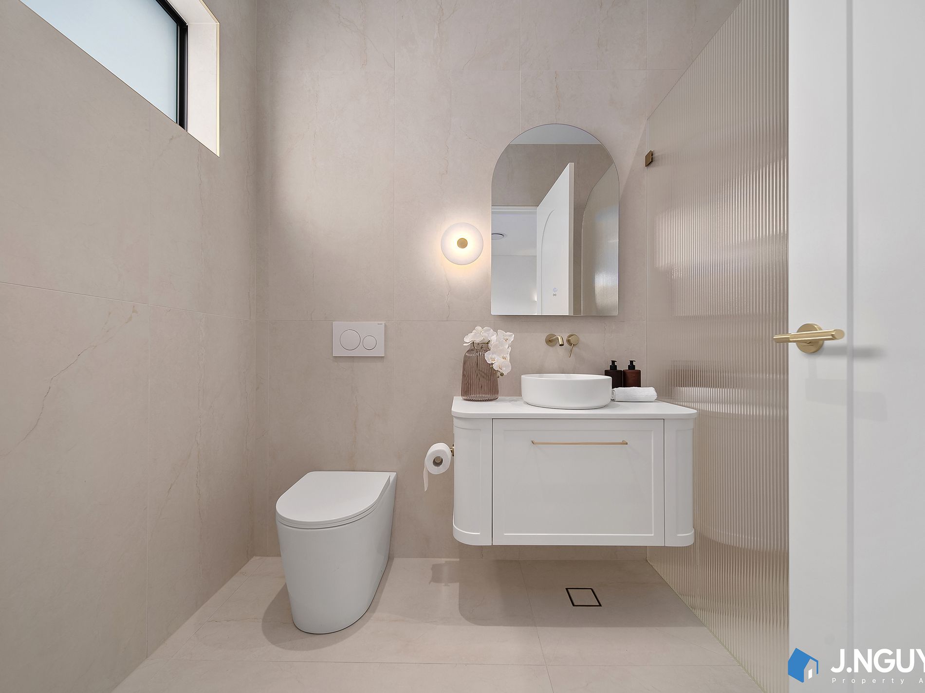 10 Benelong Avenue, Smithfield