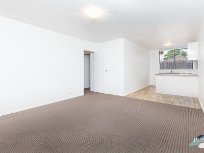 7 / 745 Barkly Street, West Footscray