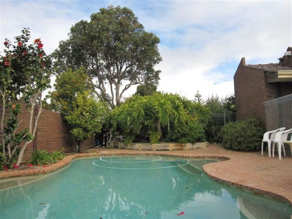 14 Westmorland Drive, Leeming, Leeming - Thumbnail 3