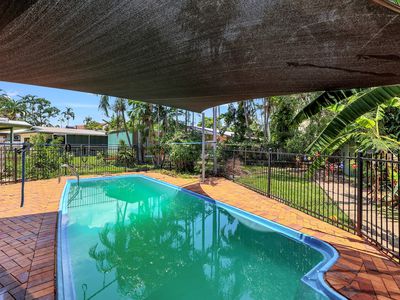 12 Radford Court, Coconut Grove