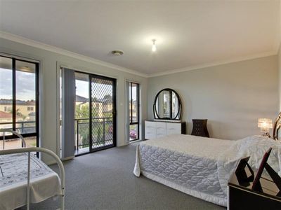 2 Sapphire Cct, Quakers Hill