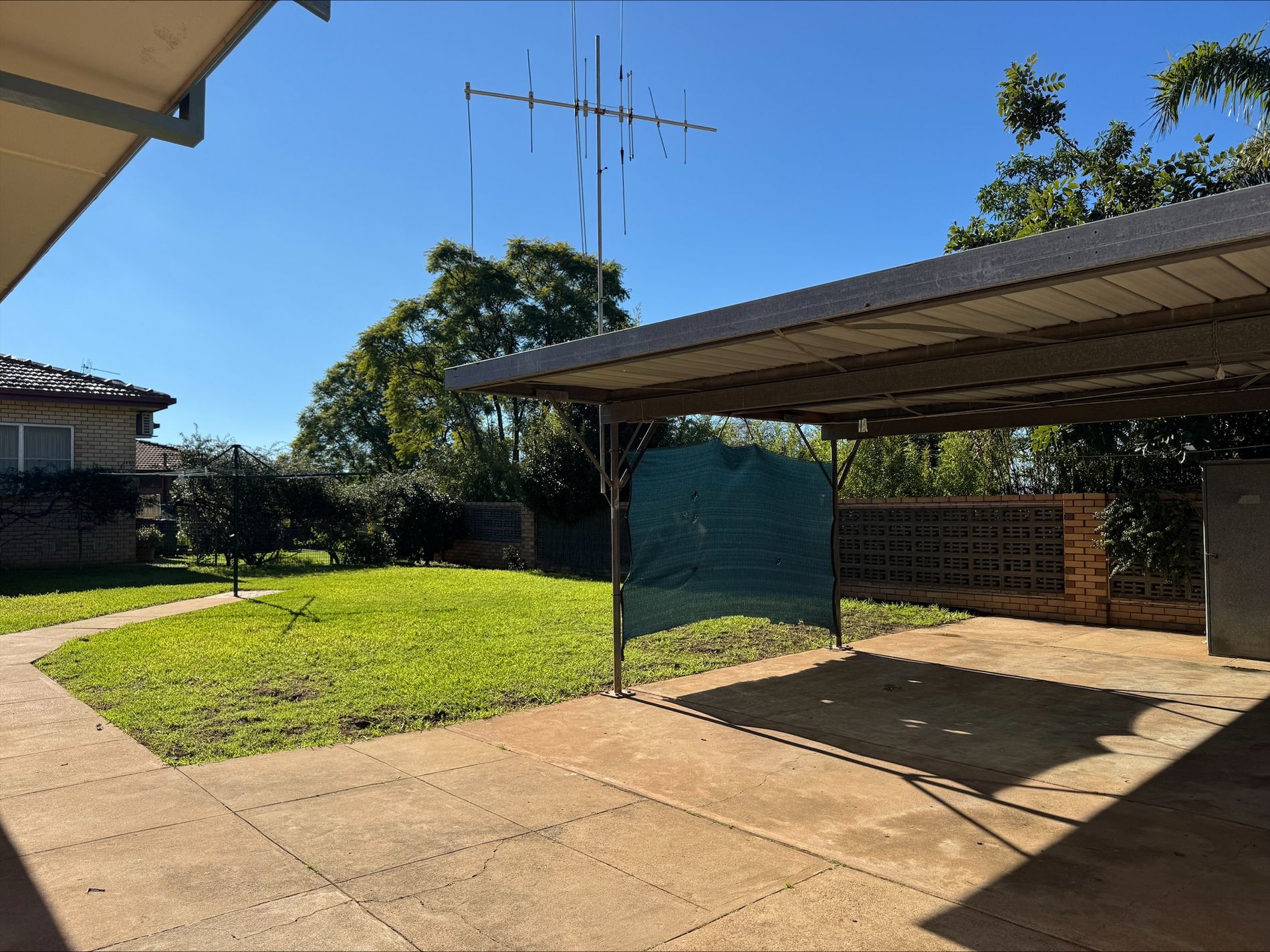13 Mengarvie Road, Parkes