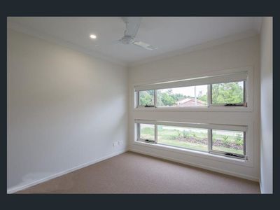 203 CEDAR ROAD, Redbank Plains