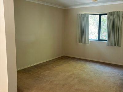 6 Head Court, Seymour