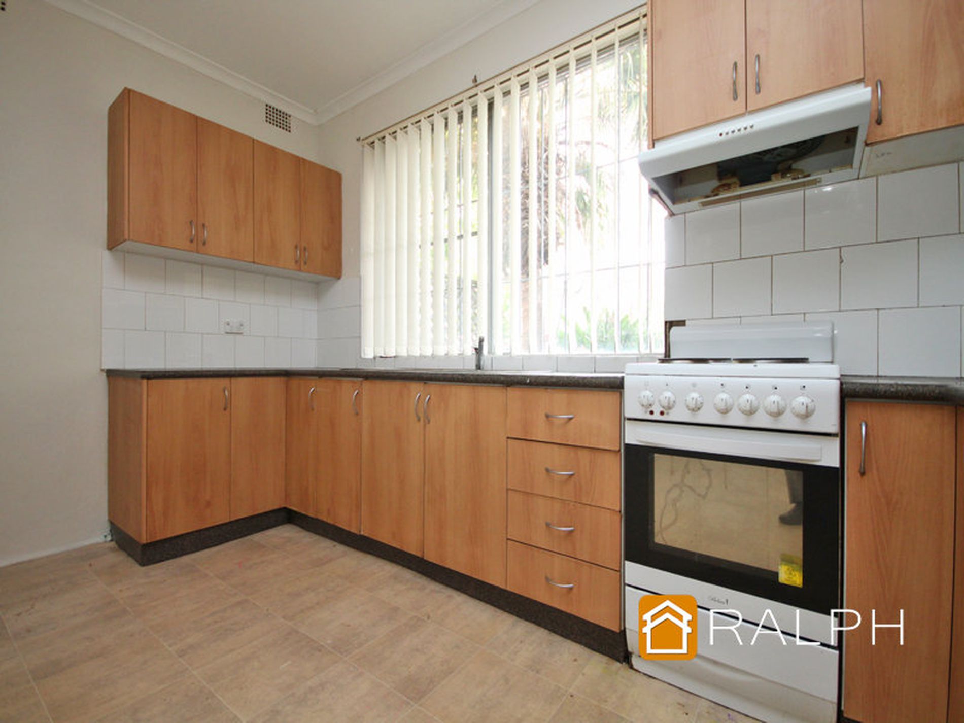 1 / 61 Colin Street, Lakemba