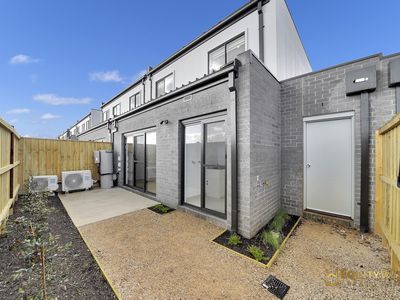 23 Timetable Street, Mambourin