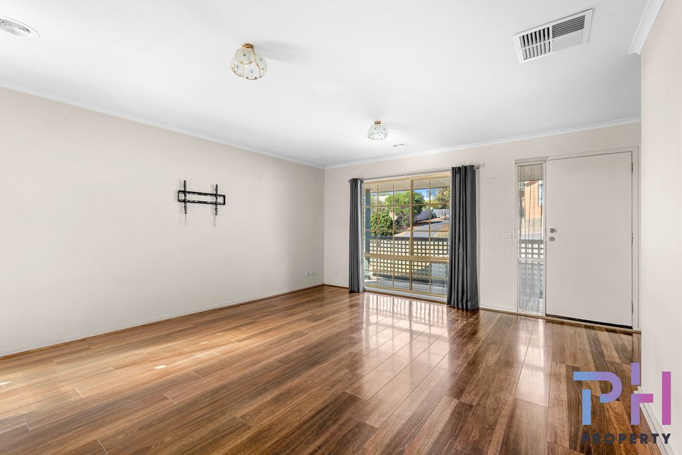 30 Pattison Drive, Kangaroo Flat