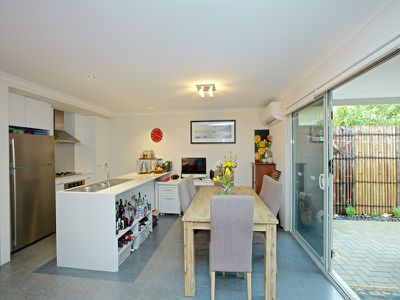 86B Duke Street, Scarborough
