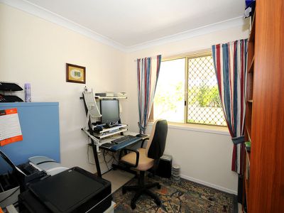 23 SANCTUARY HILLS ROAD, Takura