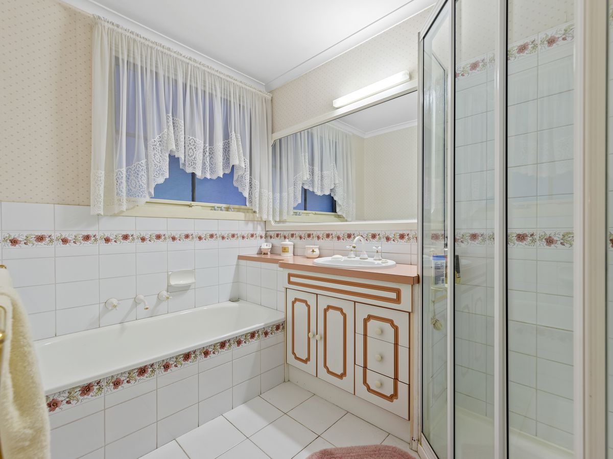 4 Bemm Court, Dandenong North
