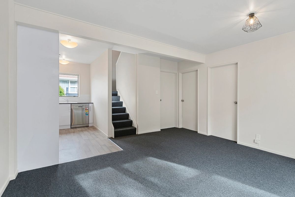 2 / 35 Brockworth Pl, Riccarton