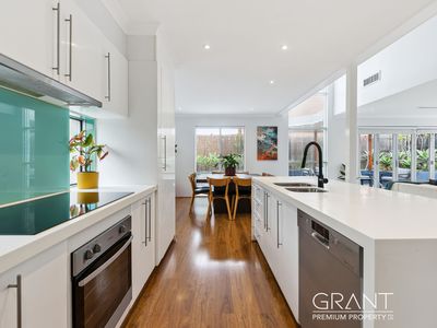 2 Japonica Way, Murdoch