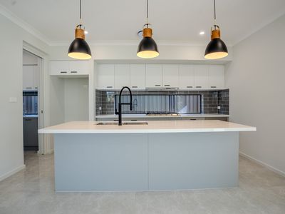 62 Jonica Road, Austral