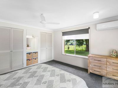 950 Ettrick Road, Ettrick