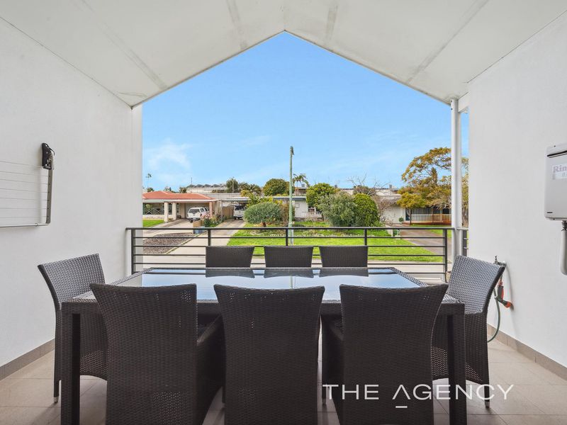 8 / 2 SCROOP Way, Spearwood