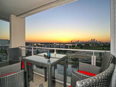 507 / 30 The Circus, Burswood