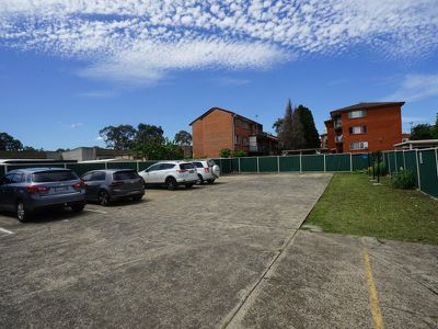 8 / 62 Cumberland Street, Cabramatta