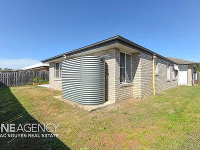 215 Alawoona Street, Redbank Plains