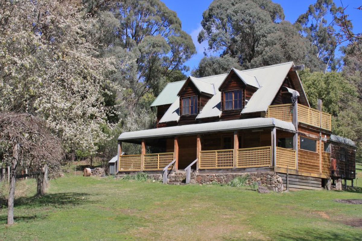 2690 Mount Buller Road, Merrijig