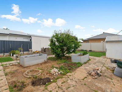 11 Barker Avenue, Findon