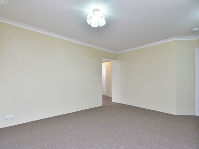 5 / 10 Siderno Rise, Hocking