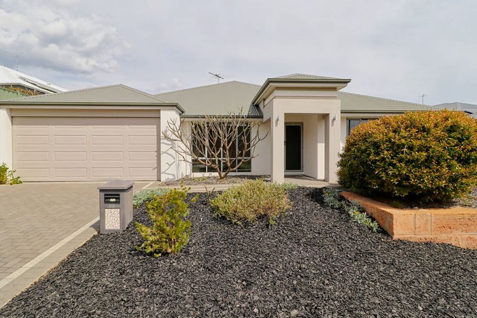 22 Searchers Crescent , Baldivis