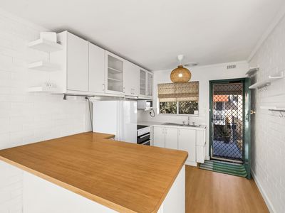 15/63 Stanley Street, Scarborough