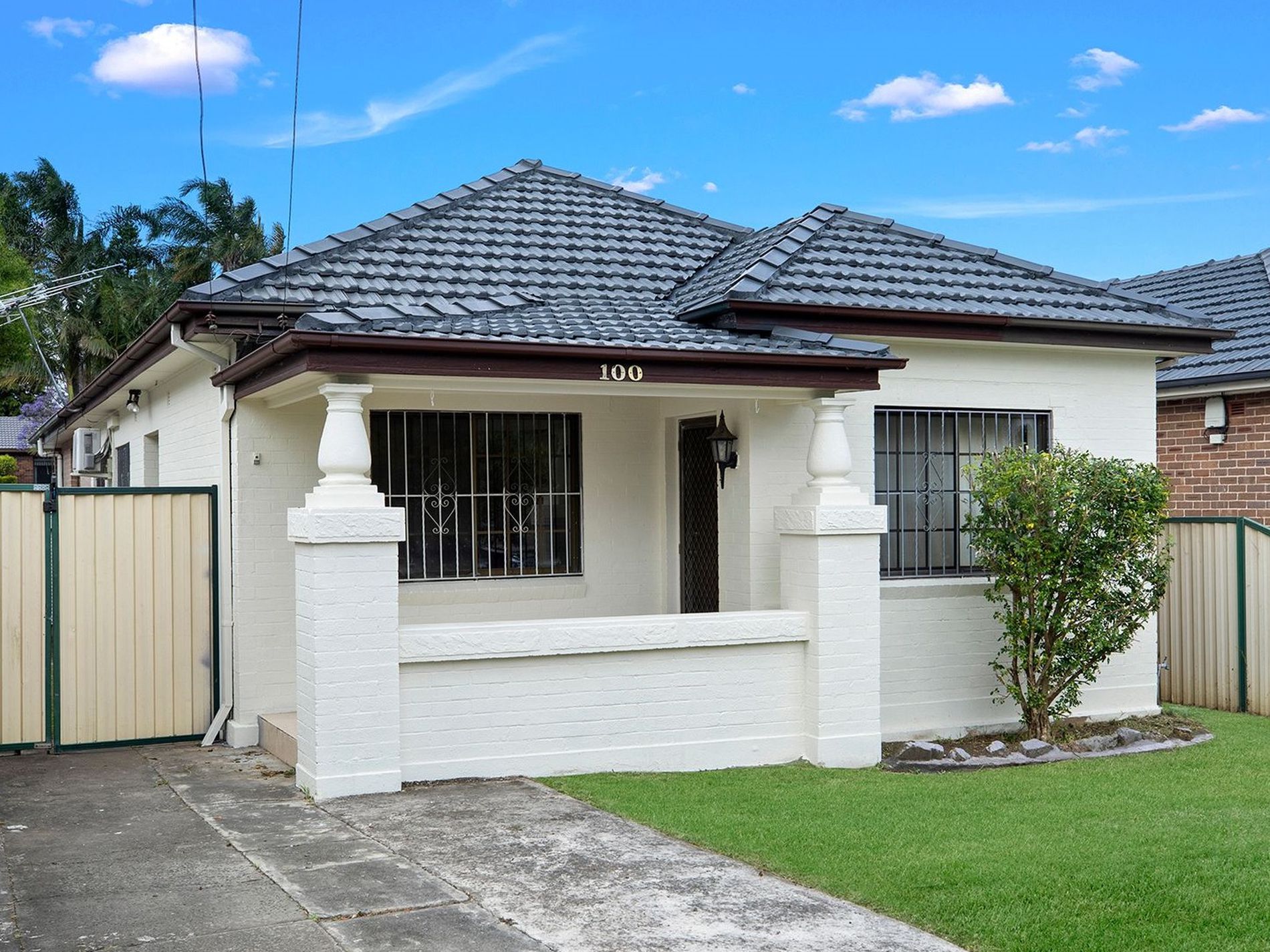 100 Dudley Street, Punchbowl