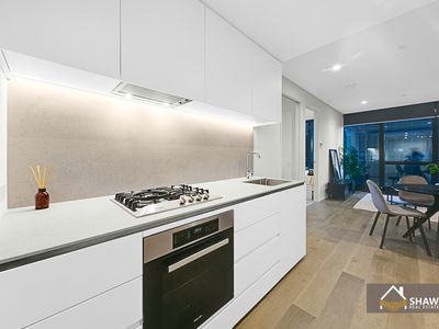 3015 / 70 Southbank Boulevard, Southbank