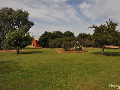 25R Debeaufort Drive, Dubbo