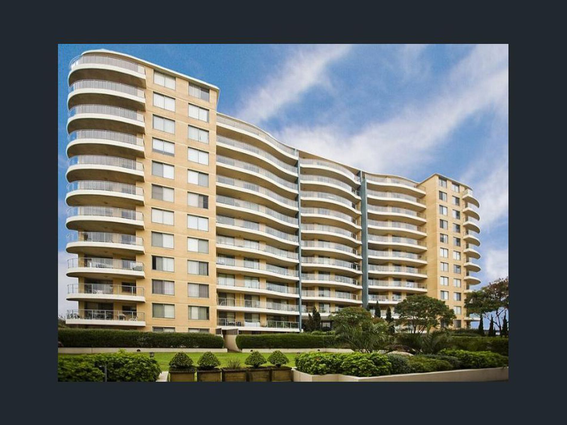 5 Rockdale Plaza Drive, Rockdale