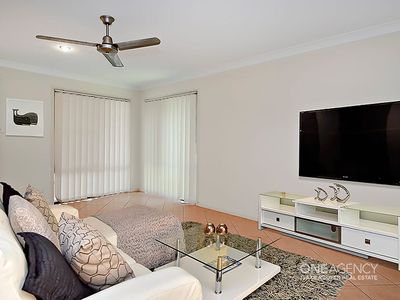 71 Claremont Pde, Forest Lake