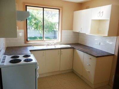 650 East Street, Albury